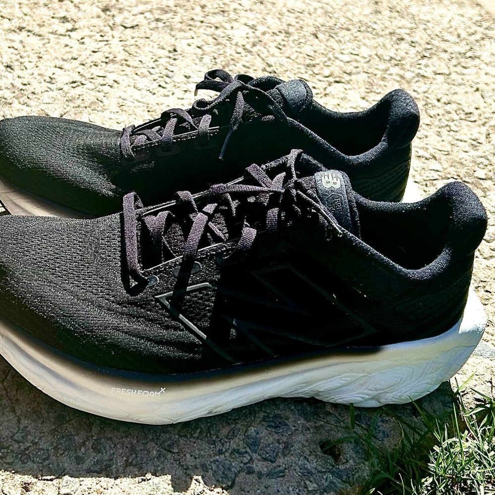 New Balance Black and White Women's Athletic Sneakers
